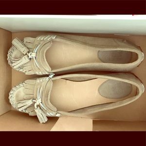Frye Moccasins Leather Tassel Loafers NWB Size 8.5